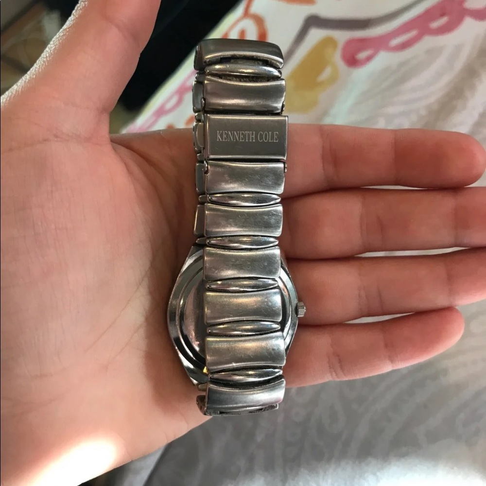Kenneth Cole Watch - Picture 2 of 3